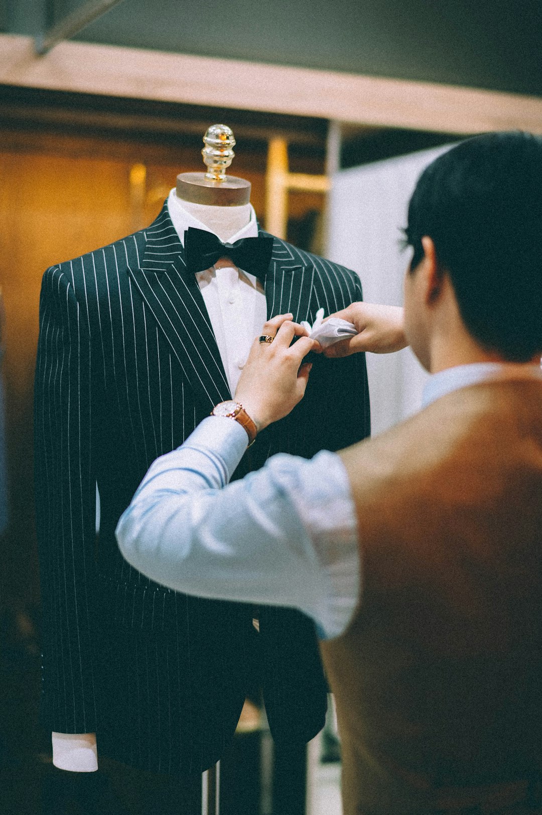 The Art of Accessorizing: Elevate Any Outfit